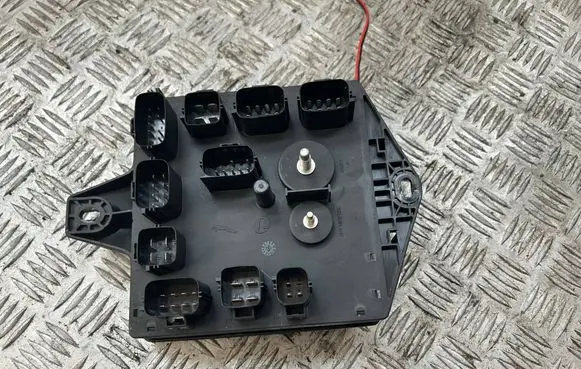 Jaguar XJ X351 Fuse box set DW9314A073CB