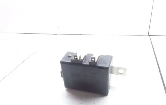 Mercedes-Benz ML W163 Aerial antenna amplifier 1638200289