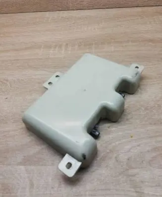 BMW 6 F12 F13 Aerial antenna amplifier 6957348 21367510