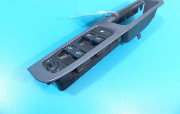 Volvo V50 Electric window control switch 30710787 IMPRK1216938