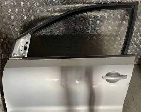 Volkswagen Cross Polo Front door CROSSPOLO MRSU5670655