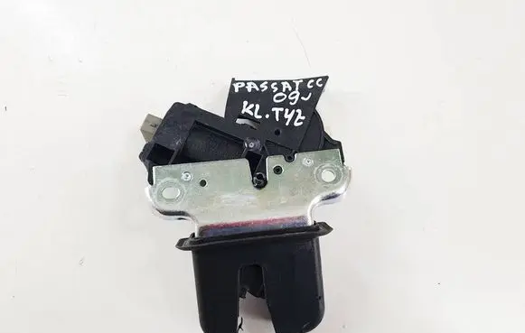 Tailgate/trunk/boot lock/catch/latch