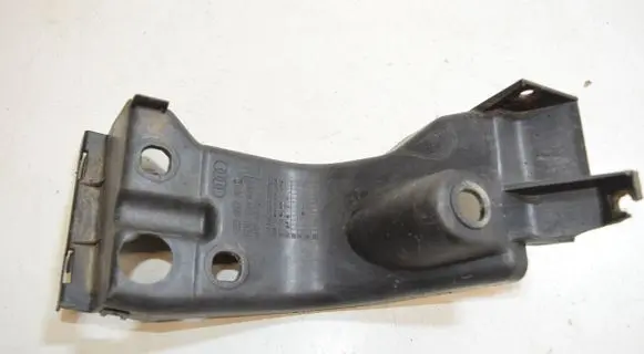 Audi A4 S4 B7 8E 8H Front bumper mounting bracket 8E0853921C