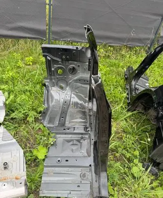 Renault Megane E-Tech Front quarter panel SQSW