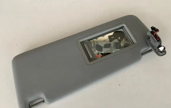 Audi Q5 SQ5 Sun visor 8W0857551 8W0857551AA