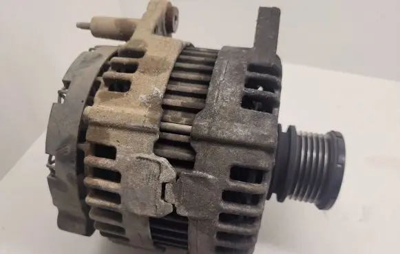 Audi A6 S6 C6 4F Generator/alternator 03G903016L 14V180A 0121715077