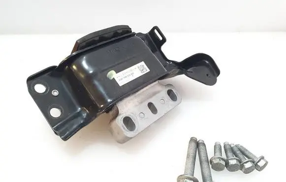 Engine mount bracket
