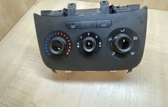 Alfa Romeo Mito Climate control unit 5G1140100
