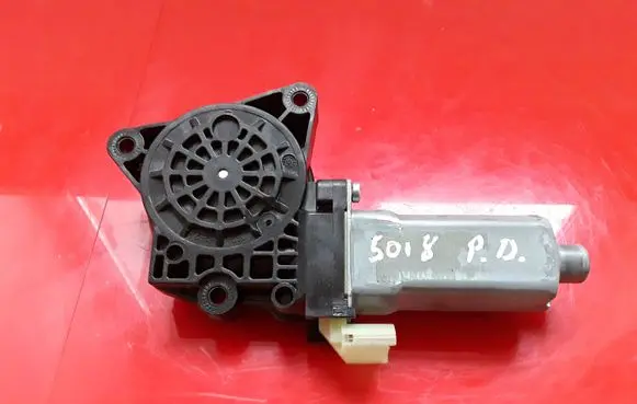 KIA Carens II Front door window regulator motor F00S1A3295