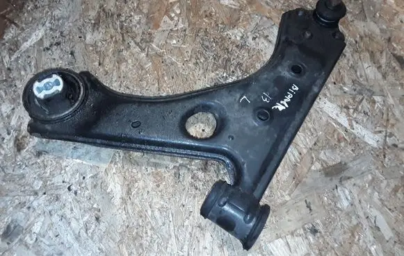 Peugeot Bipper Front lower control arm/wishbone