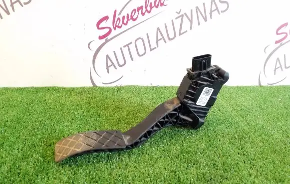 Volkswagen T-Roc Accelerator throttle pedal 5Q1723503L