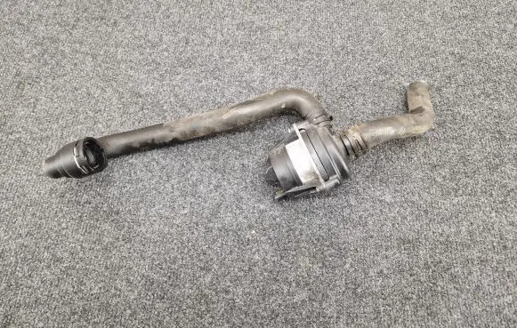 Land Rover Discovery Sport Electric auxiliary coolant/water pump EPLA8501DA