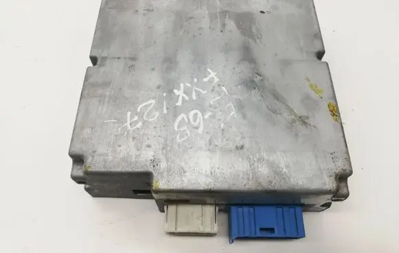 BMW 7 E65 E66 Video control module 6986925