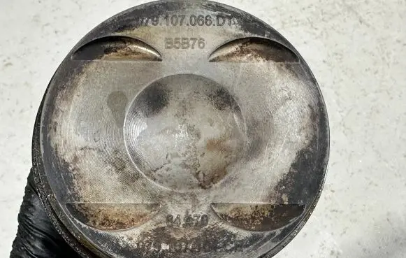 Audi A8 S8 D4 4H Piston with connecting rod 079198401H 079107066DT