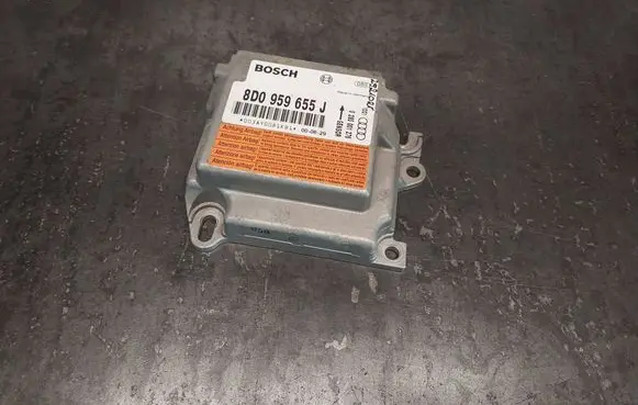 Audi A4 S4 B5 8D Airbag control unit/module 8D0959655J 0285001276