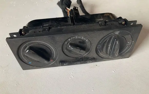 Volkswagen Sharan Climate control unit 7M3907049A WSZA10922