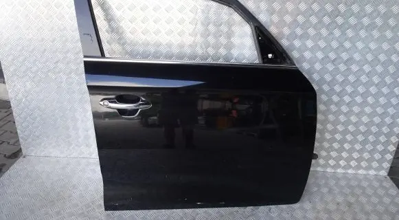 KIA Carens III Front door