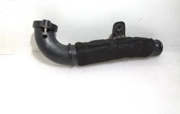 Audi A4 S4 B9 8W Intercooler hose/pipe 04L145770N 04L145762AG DW029