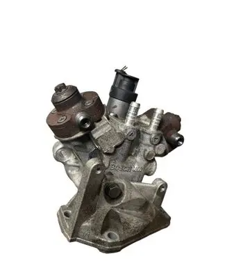 BMW 5 GT F07 Fuel injection high pressure pump 0445010617 7800123