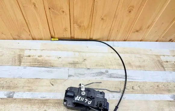 Front door lock