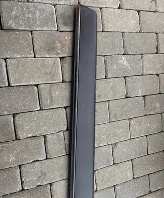 Renault Twingo III Front door trim (molding) 808203995r