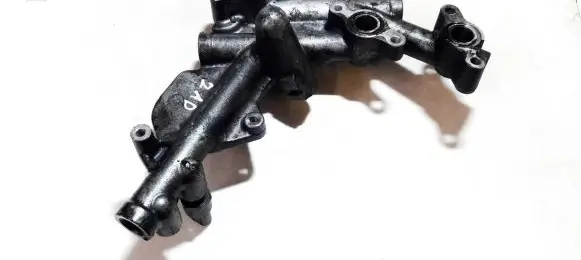 Toyota Avensis T250 Engine oil radiator 