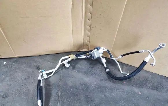 Opel Crossland X Air conditioning (A/C) pipe/hose