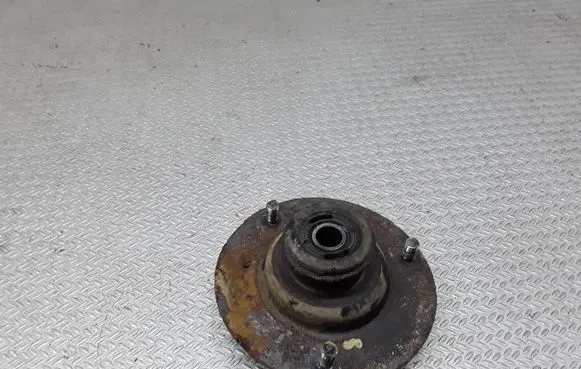 Land Rover Freelander Coil spring/strut mount 