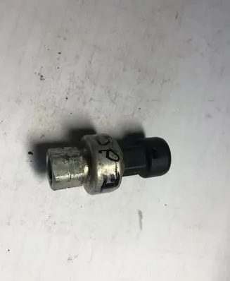 Opel Meriva A Air conditioning (A/C) pressure sensor 09131721