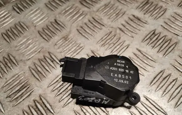 Mercedes-Benz C W203 Intake manifold valve actuator/motor A2038201642 2038201642