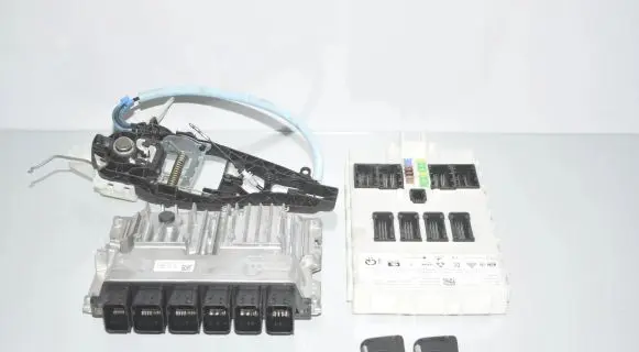 BMW 2 F46 Engine ECU kit and lock set 8736970 9886543 5A402E6