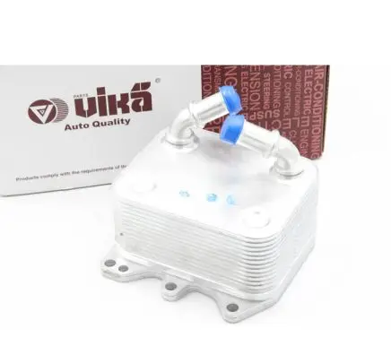 Skoda Superb B6 (3T) Engine oil radiator 03H117021G