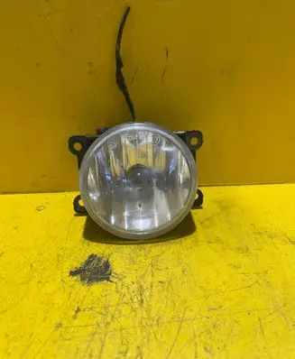 Peugeot 3008 I Front fog light 9685425180