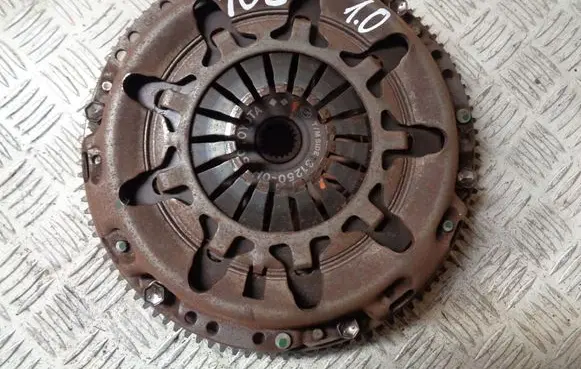 Peugeot 108 Clutch set kit 312500H050 134510Q011