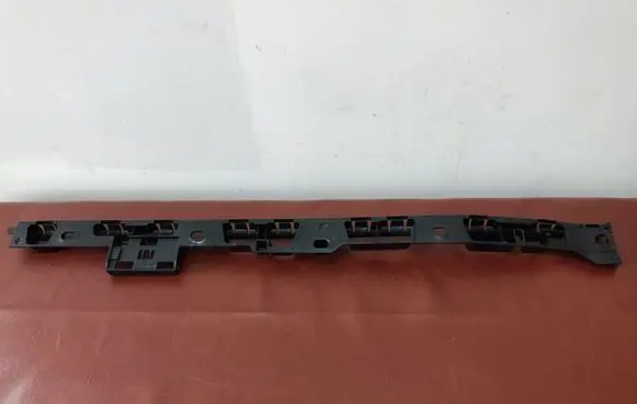 Porsche Macan (95B) Sway bar bush bracket, front 95B853538B