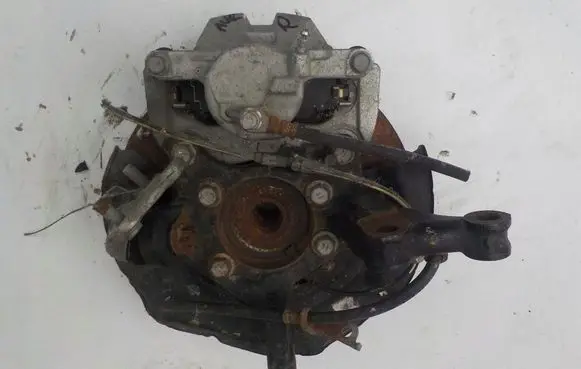 Toyota Auris E180 Front wheel hub 9u7777788