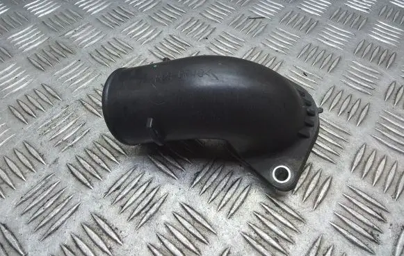 Toyota Verso Turbo air intake inlet pipe/hose