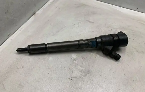 Hyundai Santa Fe Fuel injector 3380027010