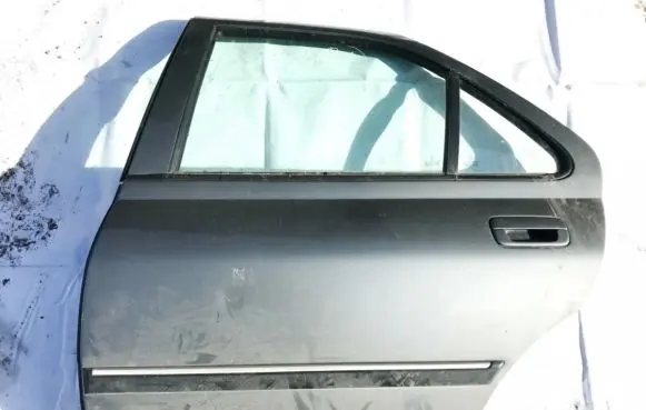 Peugeot 406 Rear door pilka