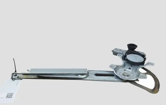 Toyota Yaris Front door window regulator with motor 857200D210