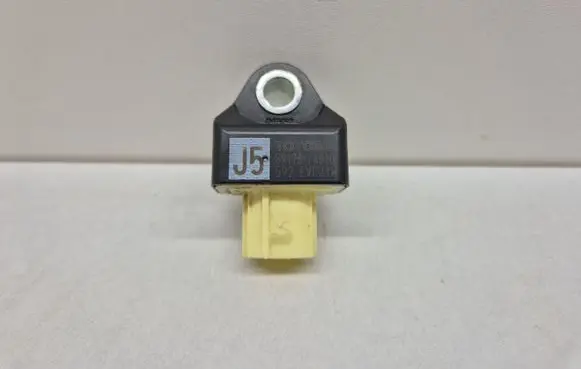 Toyota C-HR I Airbag deployment crash/impact sensor 89173F4010