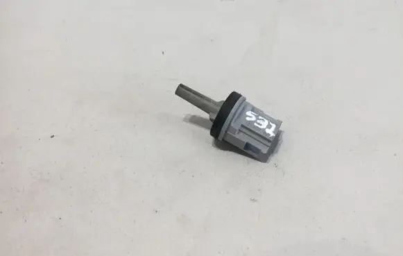 Audi A4 S4 B6 8E 8H Interior temperature sensor 1J0907543B