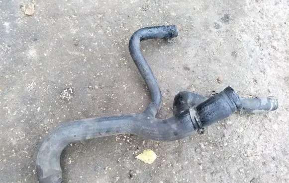 Ford Transit Engine coolant pipe/hose