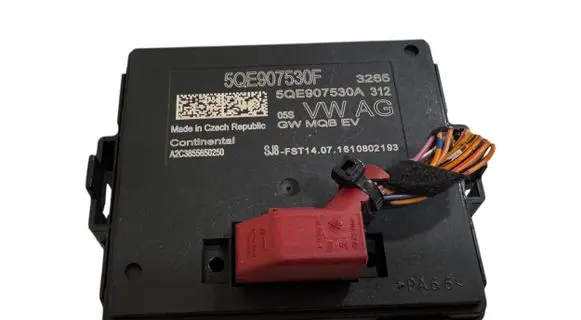 Volkswagen e-Golf Gateway control module 5QE907530F 5QE907530A A2C3355650250