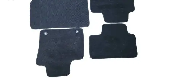 Volvo XC40 Car floor mat set 32328774