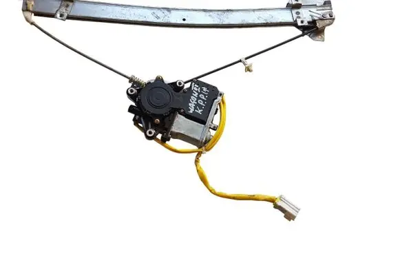 Mitsubishi Space Wagon Front door window regulator with motor MR462361 0620200531