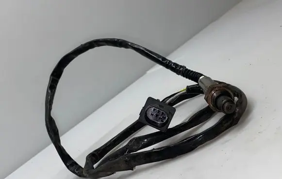Mercedes-Benz E W211 Lambda probe sensor 25F18 93778