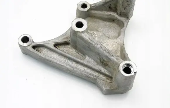Citroen C5 Aircross Engine mounting bracket 30026280