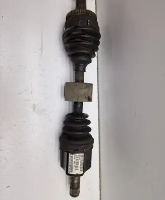 Volvo V70 Front driveshaft P9480546 T000619