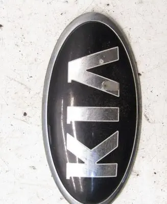 KIA Ceed Manufacturer badge logo/emblem 1107
